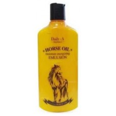 Увлажняющая эмульсия для лица с лошадиным жиром Daily - Horse Oil Moisture Energizing Emulsion, 400 мл